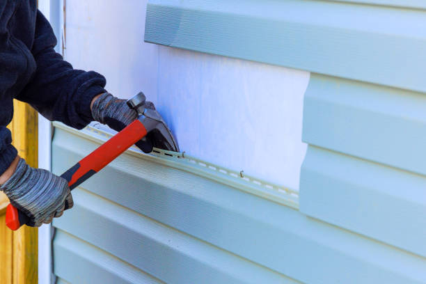 Reliable Emergency Siding Repair contractor in Lake Toxaway, NC by Squared Siding